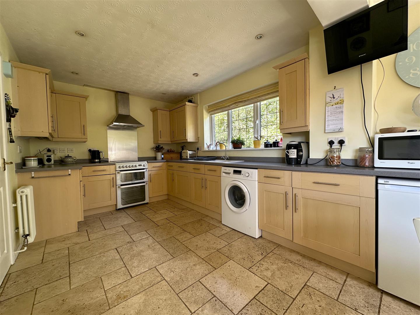 Cruse Close, Chippenham